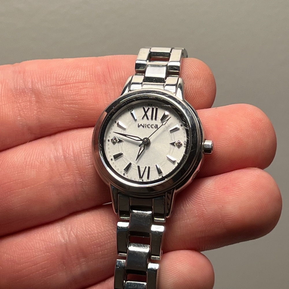 Wicca Citizen Watch Solar Women’s Silver